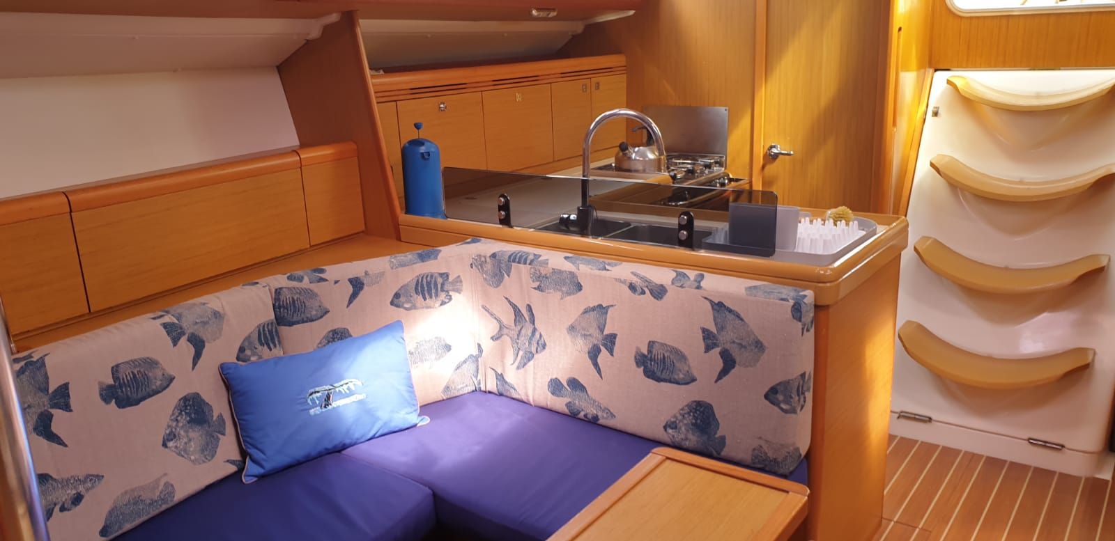 Photo #10 - Sun Odyssey 42 i (No Mad) in Le Marin - 22117