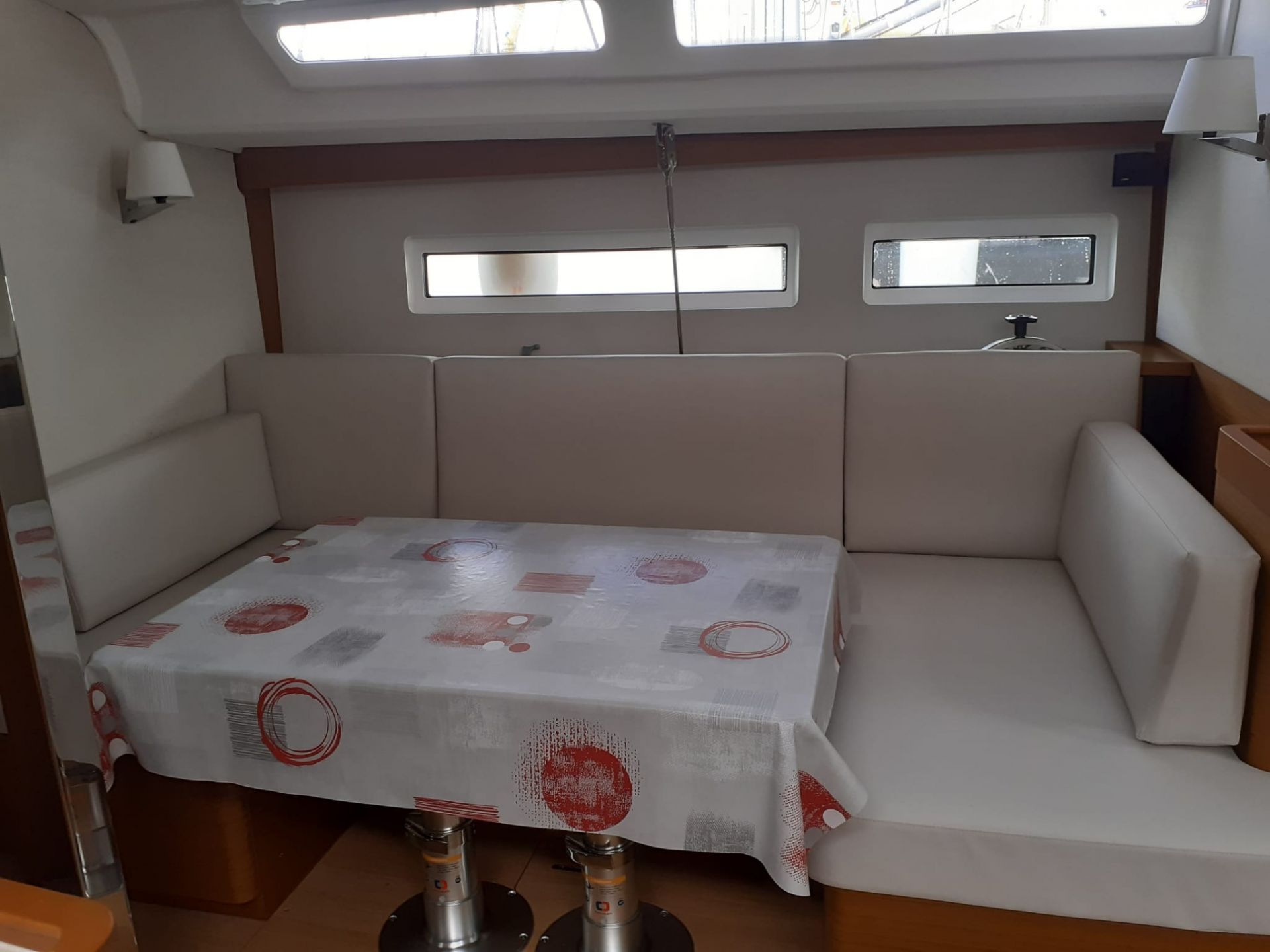 Photo #9 - Sun Odyssey 440 (Kerseli) en Le Marin - 22120