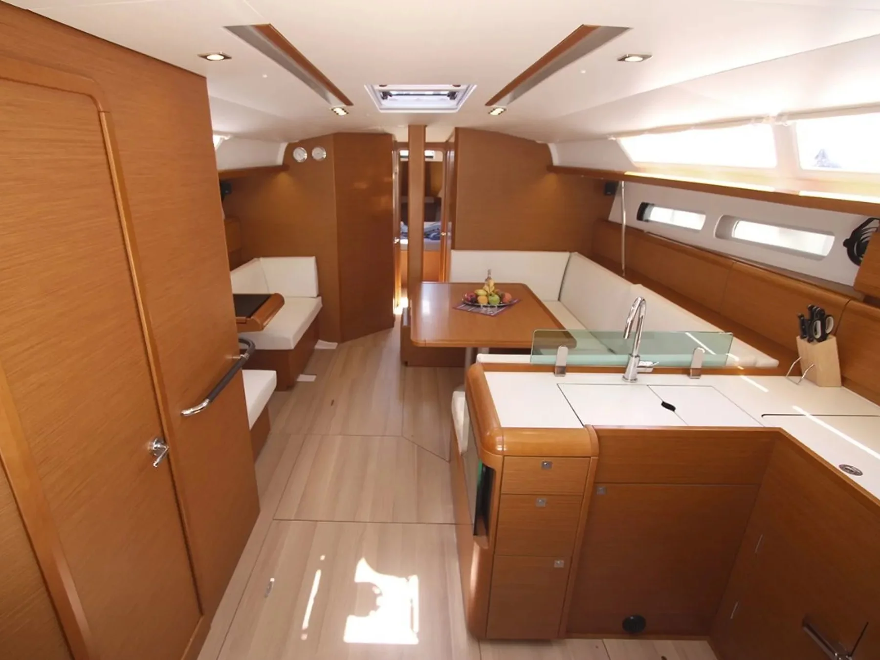 Sun Odyssey 449 (Kronos) Interior image - 6