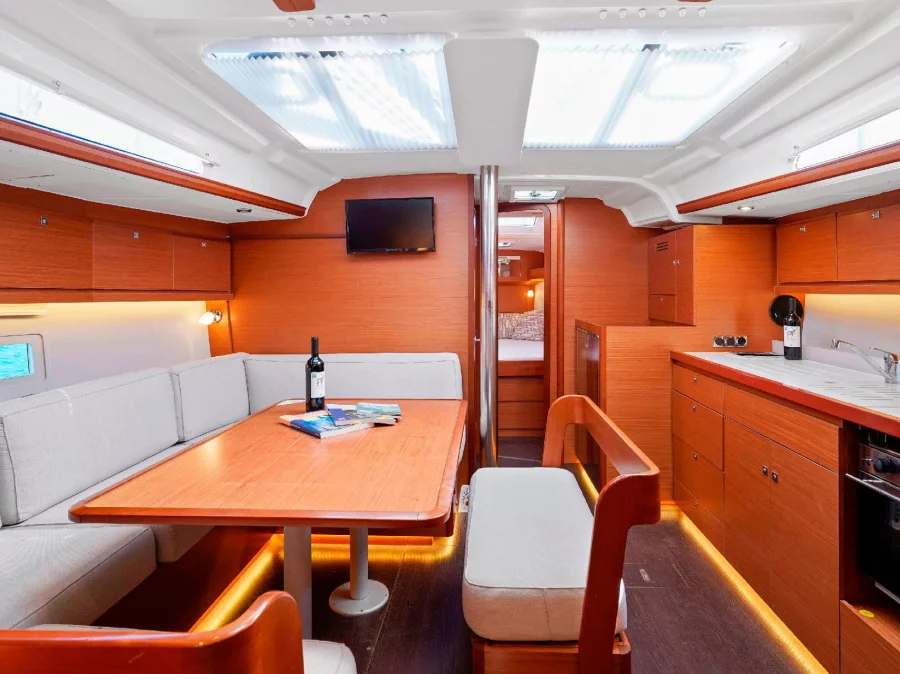 Dufour 430 (Levan) Interior image - 5