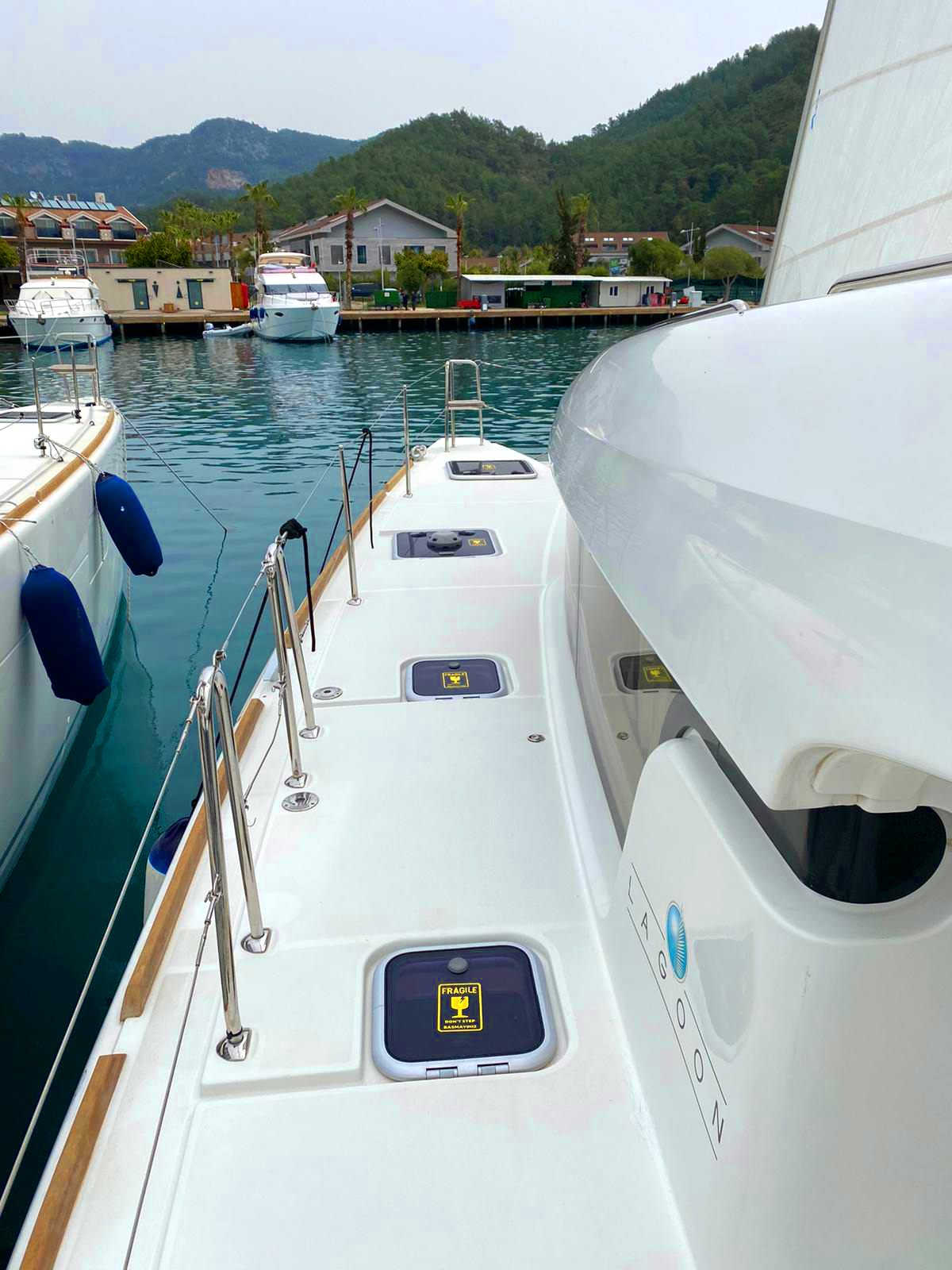 Photo #11 - Lagoon 39 (Joy One) in Fethiye - 22138