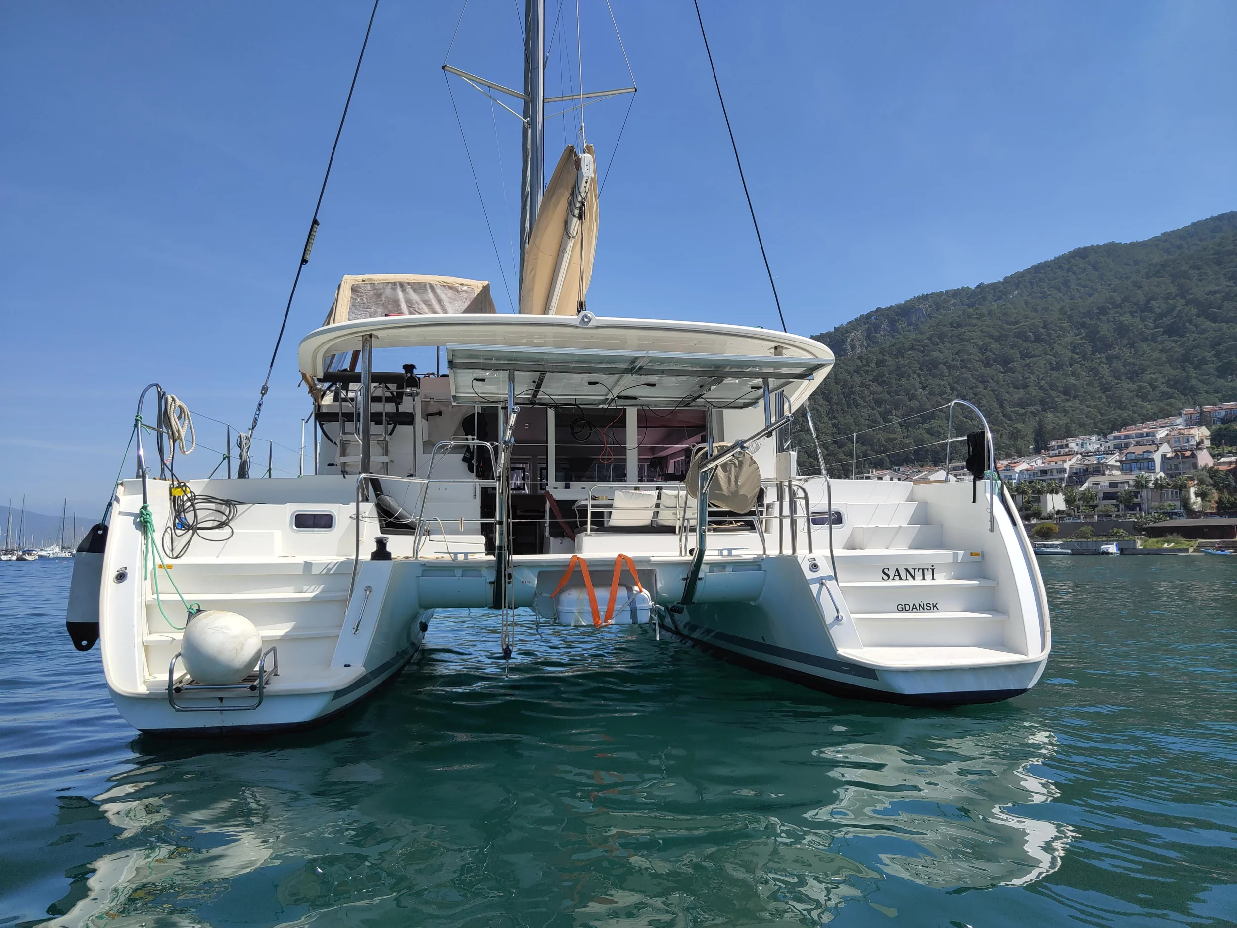 Lagoon 400 (Santi)  - 13