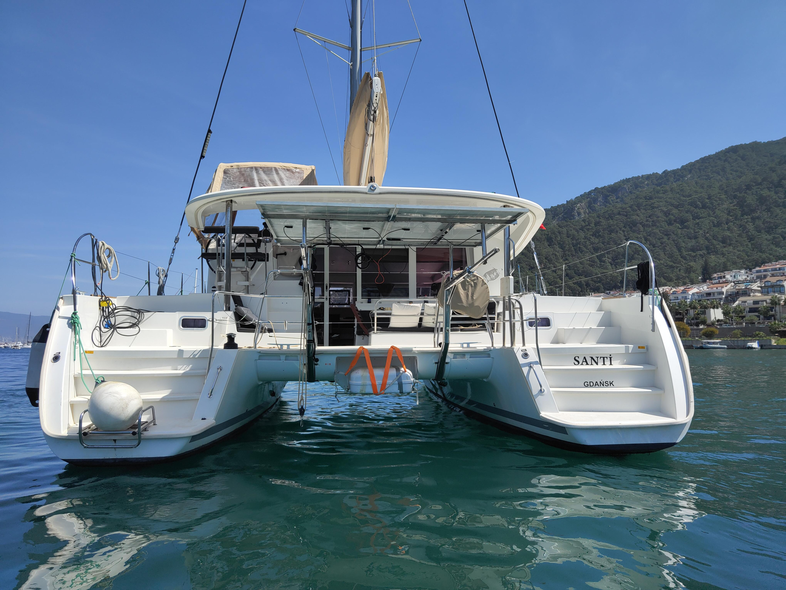Photo #24 - Lagoon 400 (Santi) in Fethiye - 63605