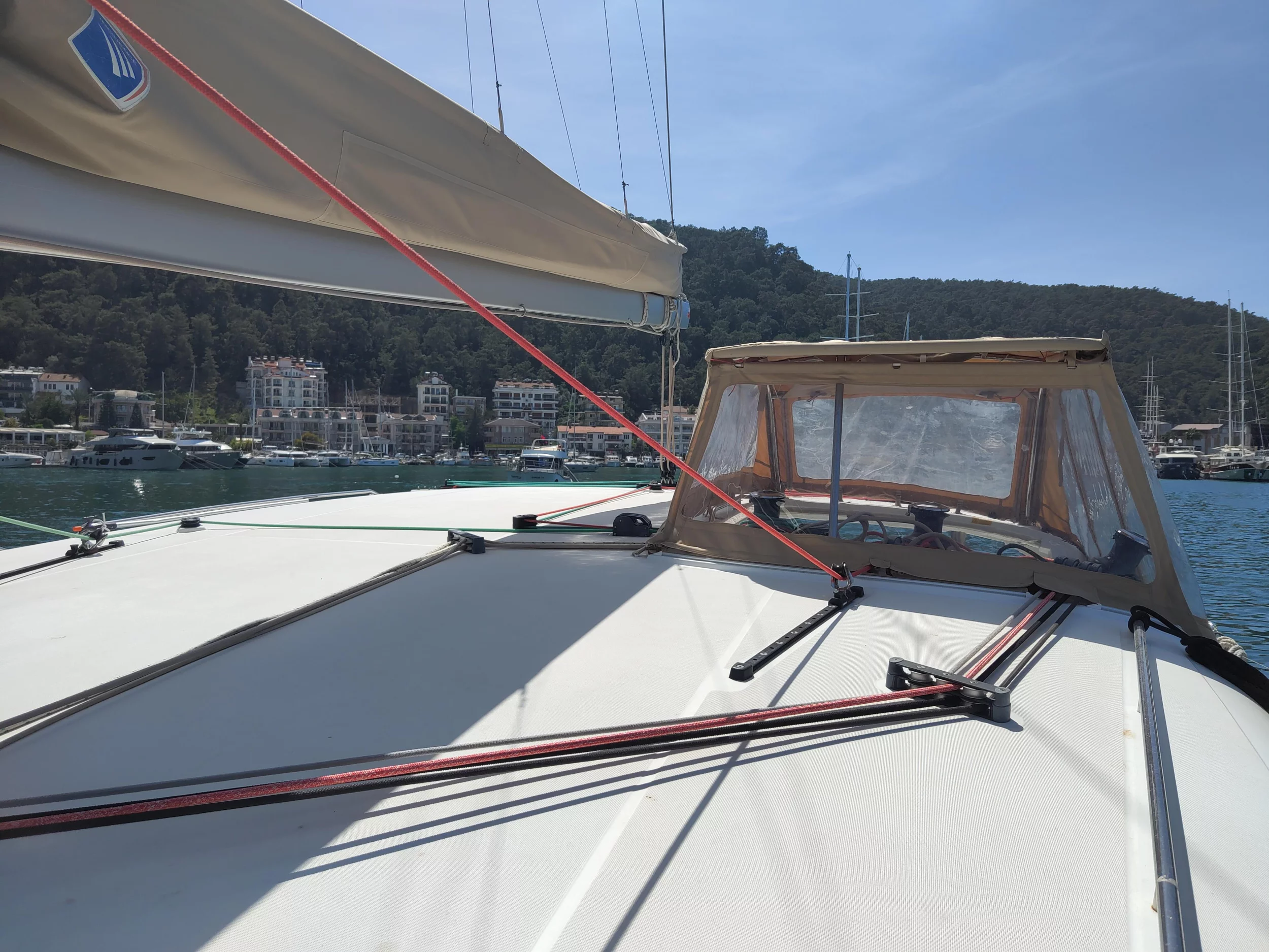 Lagoon 400 (Santi)  - 4