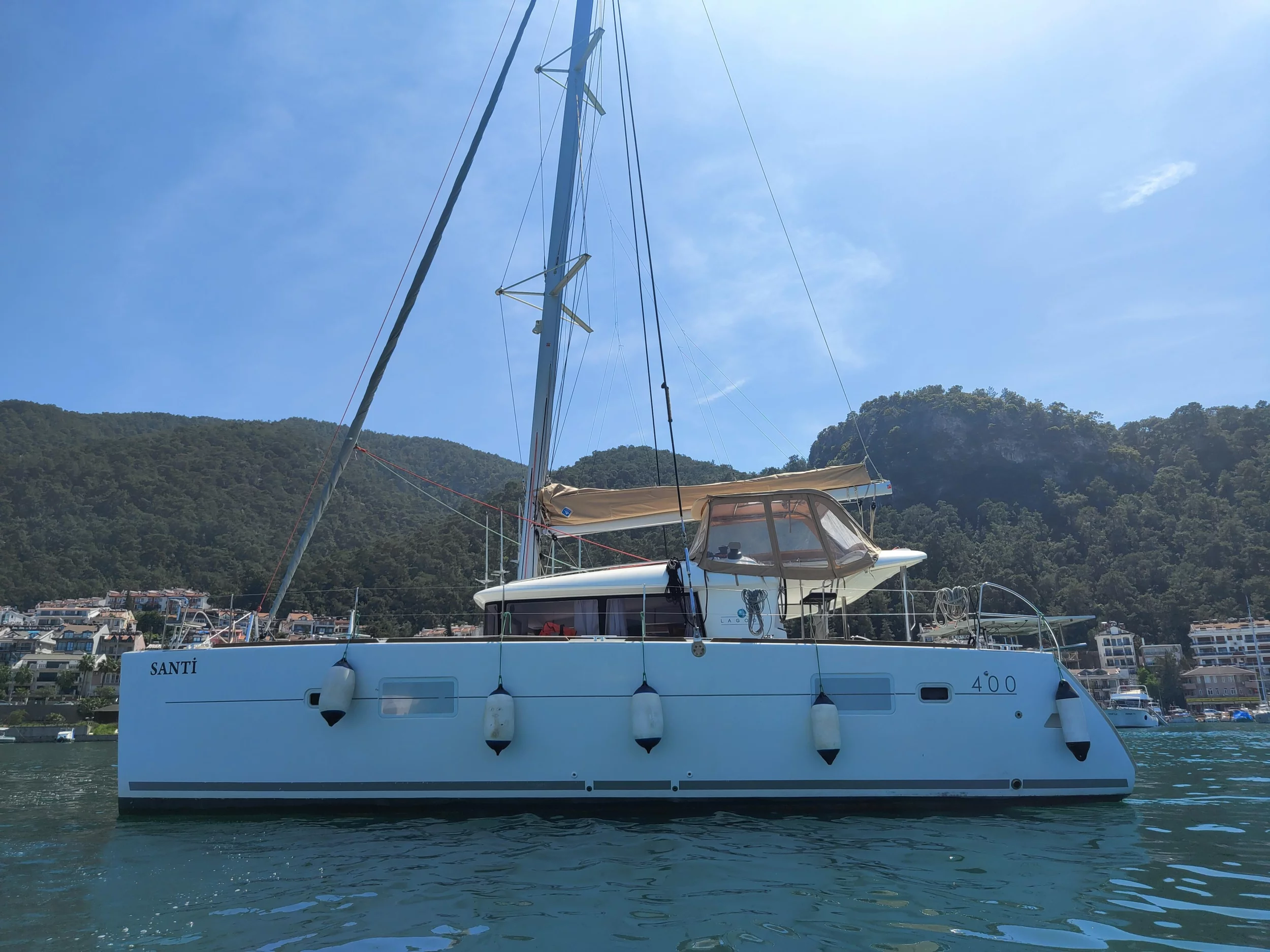 Lagoon 400 (Santi)  - 7