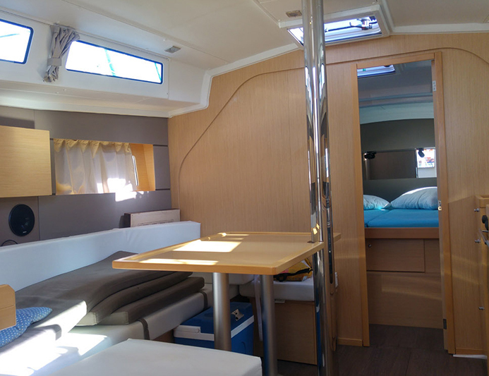 Photo #4 - Oceanis 38 (Solar) in Fethiye - 22179