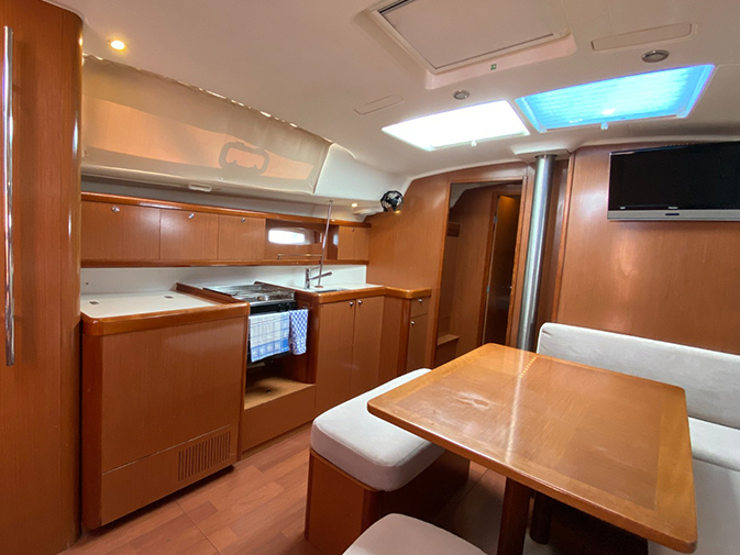 Photo #5 - Sun Odyssey 440 (Lornia) in Fethiye - 22181