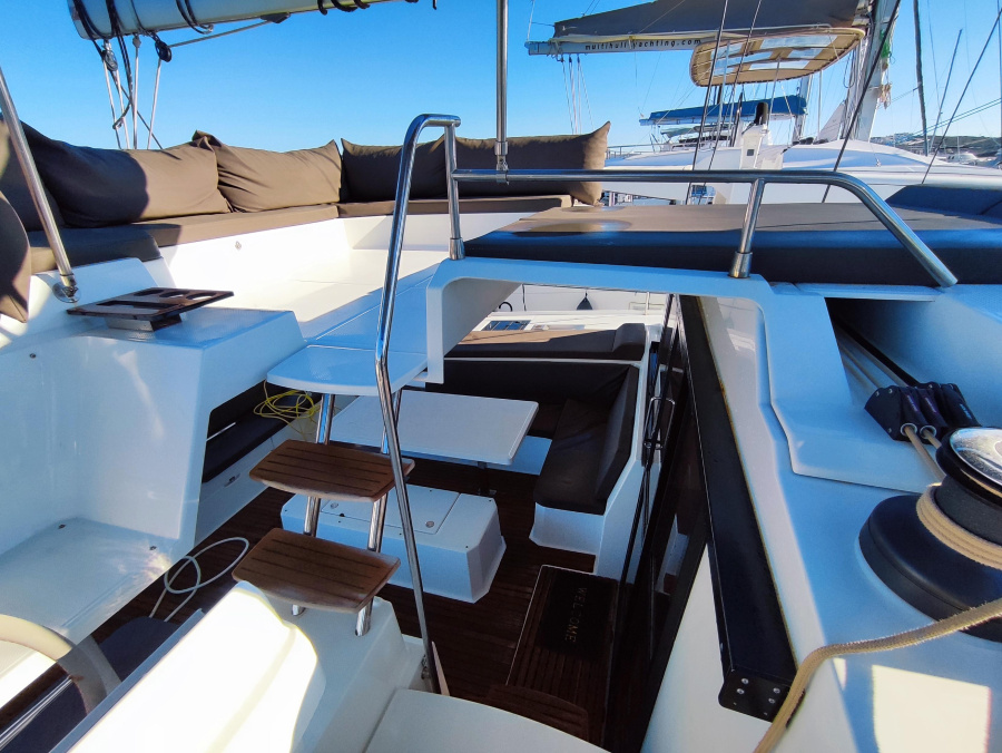 Photo #12 - Elba 45 (Phoebe) en Lavrion - 21021