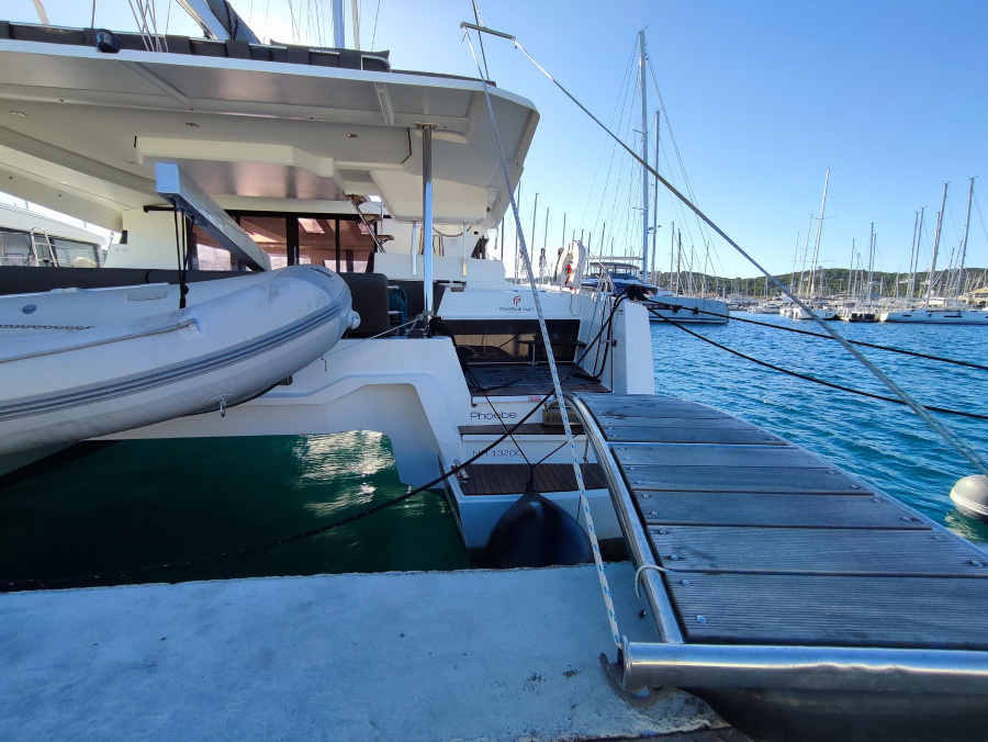Photo #6 - Elba 45 (Phoebe) en Lavrion - 21021