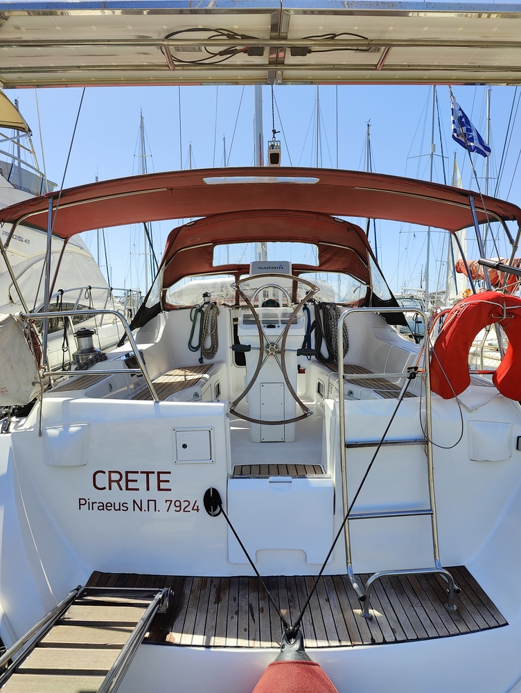 Photo #3 - Oceanis 393 Clipper (Crete) en Atenas - 19452