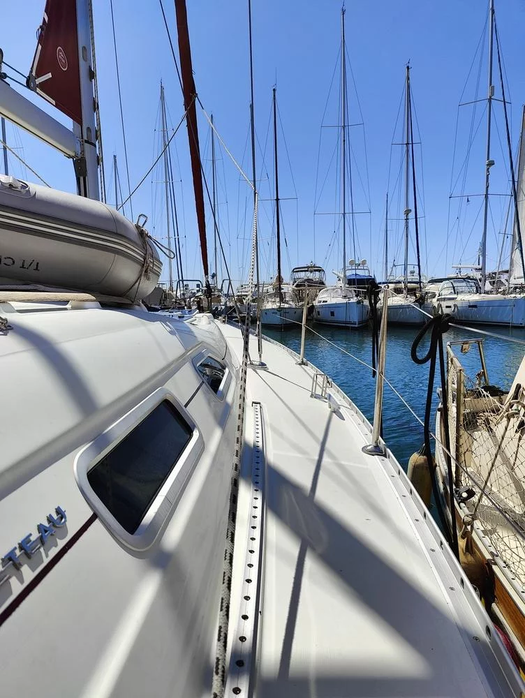 Oceanis 393 Clipper (Crete)  - 20