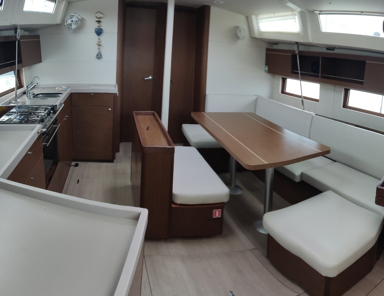 Photo #5 - Beneteau Oceanis 46.1 4cabins/4toilets version (Evgenia) en Kavala - 21919