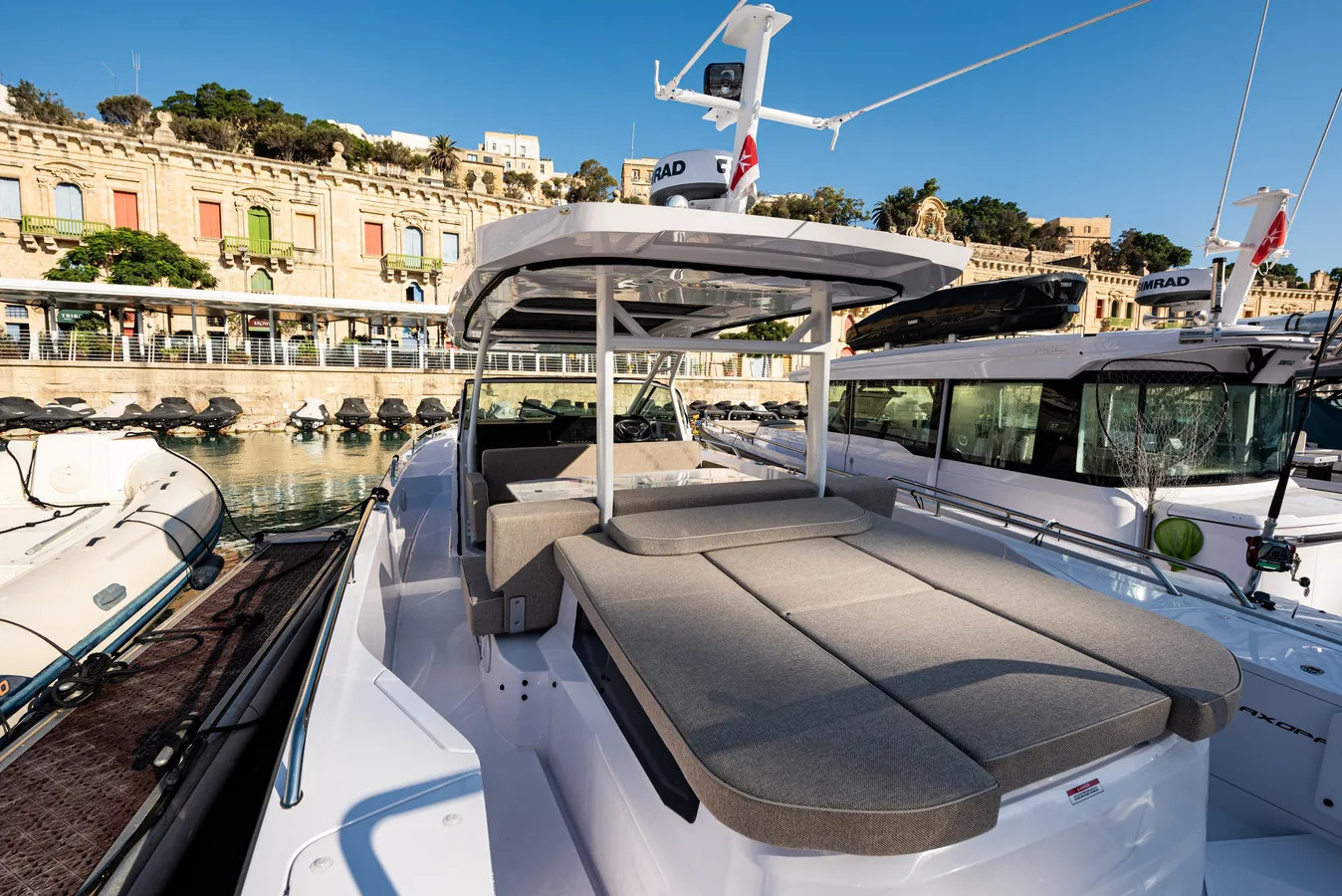 Photo #5 - Axopar 37 Sun Top (Nautiful) in Valletta - 61357
