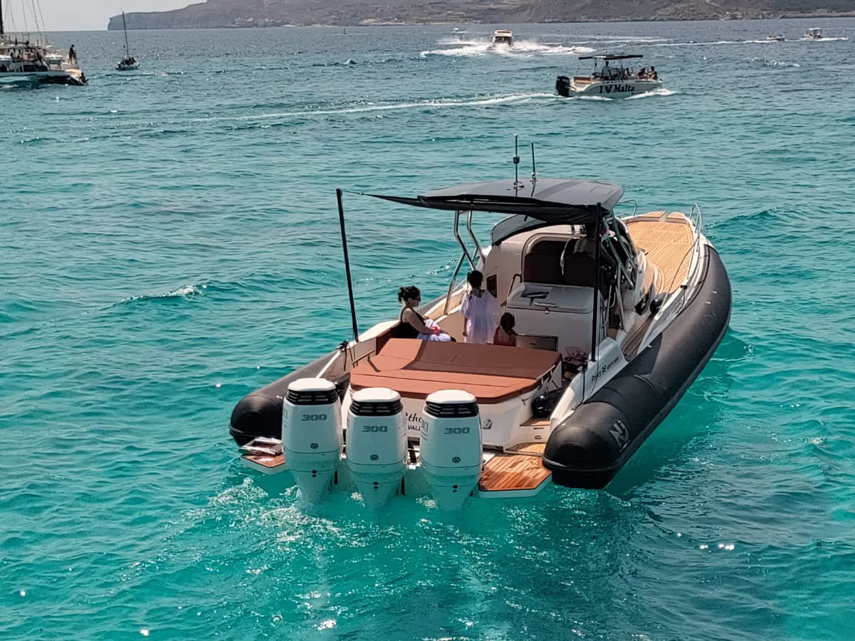 Nuova Jolly Prince 38 Sport Cabin (Ethan Jo) Plan image - 1
