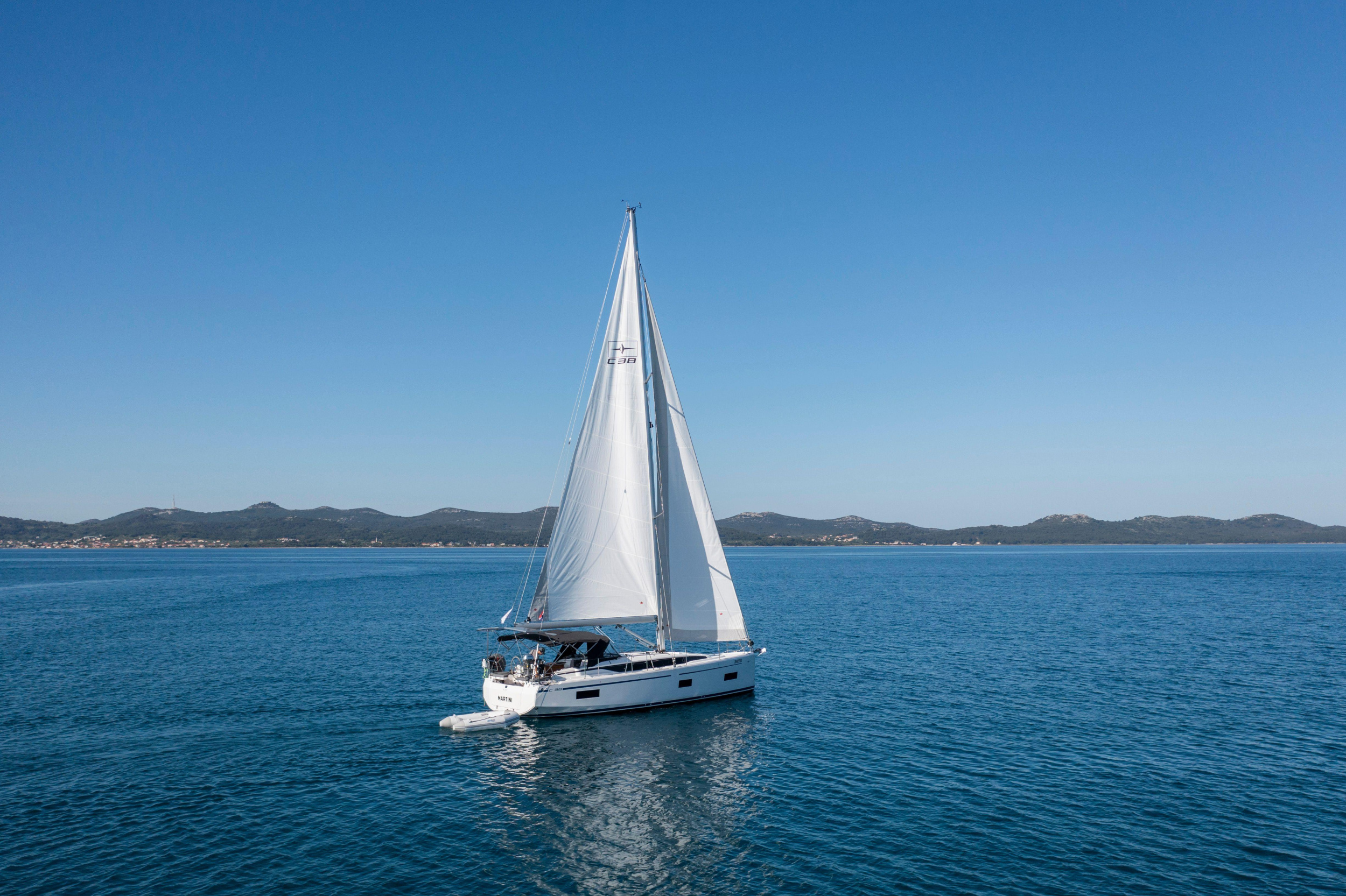 Photo #3 - Bavaria C38 (MARTINI) in Zadar - 20464