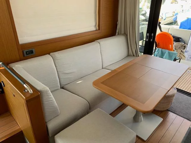 Swift Trawler 47 (Bandama) Interior image - 8