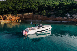 Photo #7 - Salpa Avangarde 35 (Apollo) in Atene - 21994