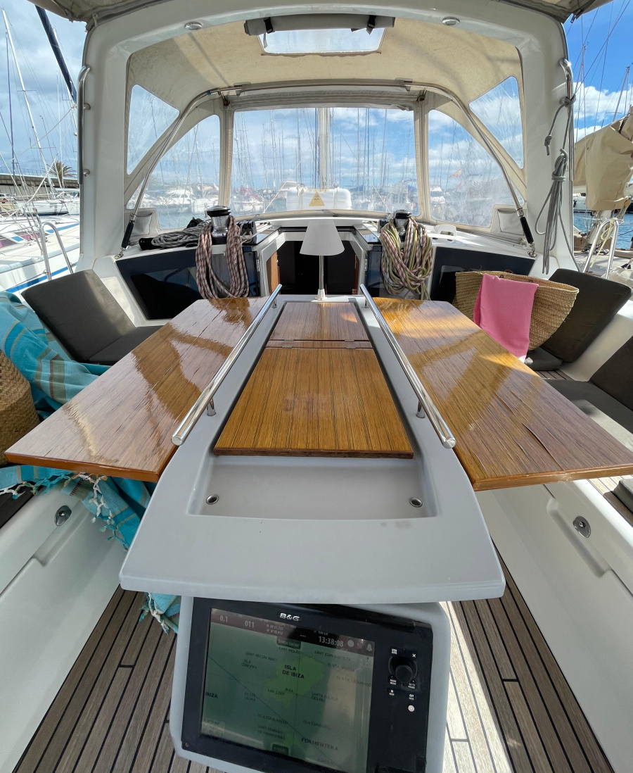 Photo #37 - Oceanis 41 (Chamba) en Valence - 22243