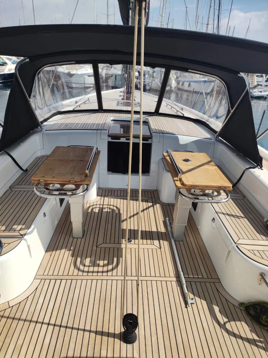 First Yacht 53 (Extra Mile)  - 23