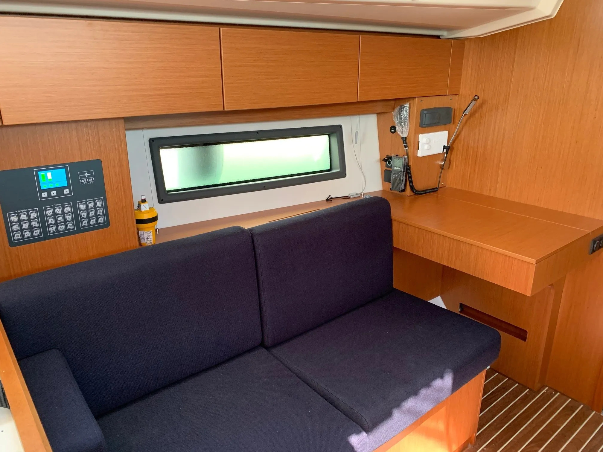 Photo #7 - Bavaria C42 (Freedom) en Lefkada - 22246