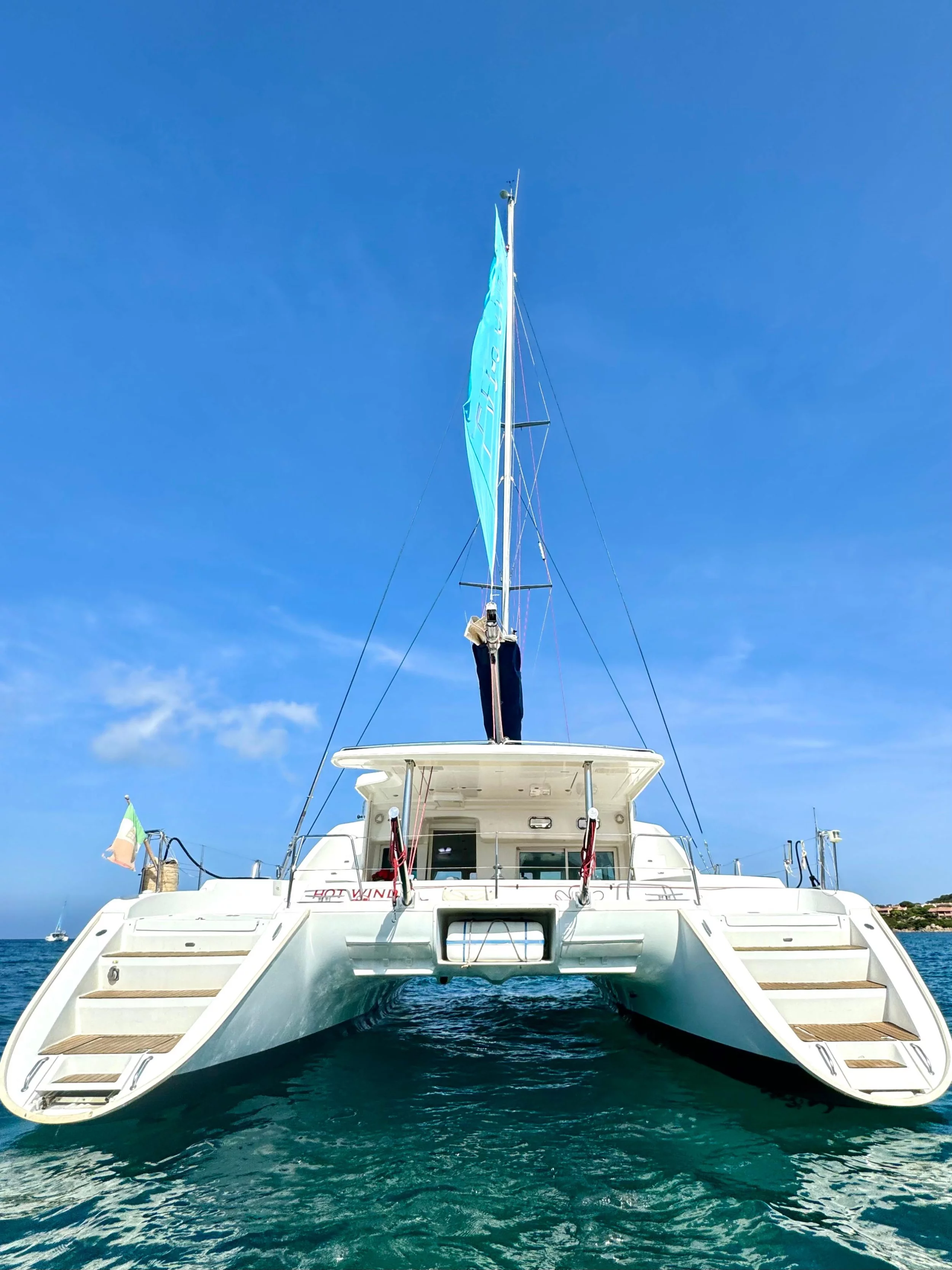 Lagoon 440 (Hot Wind)  - 3