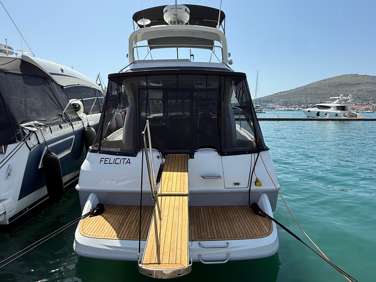 Photo #14 - Beneteau Antares 36 (Antares 36) in Trogir - 21355