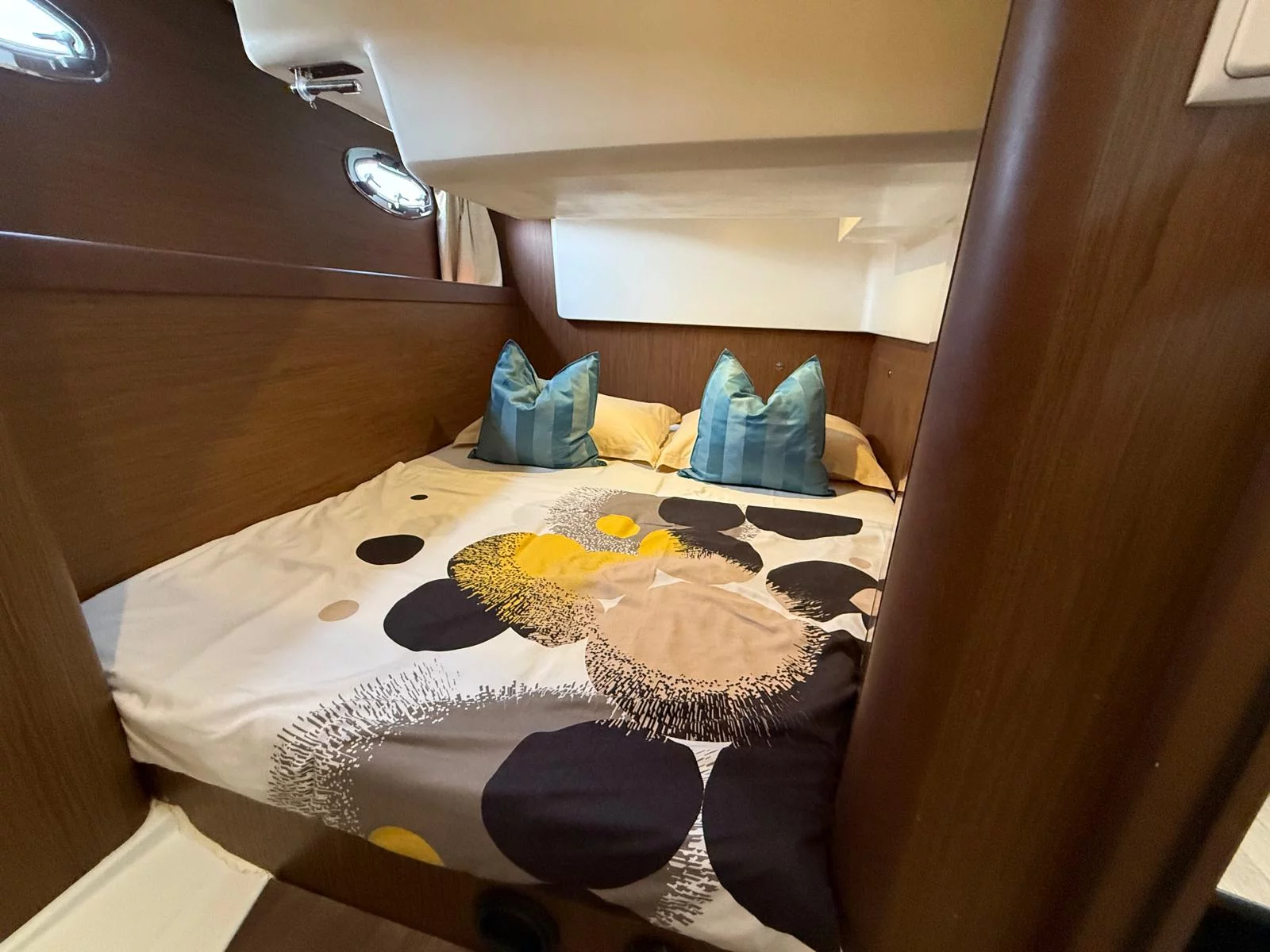 Beneteau Antares 36 (Antares 36)  - 39