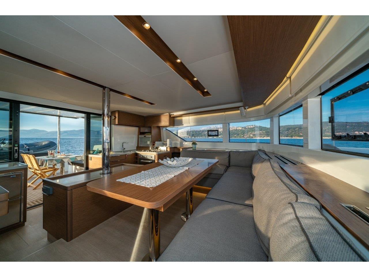 Photo #16 - Lagoon 50F (Captain Morgan) in Marina - 22272