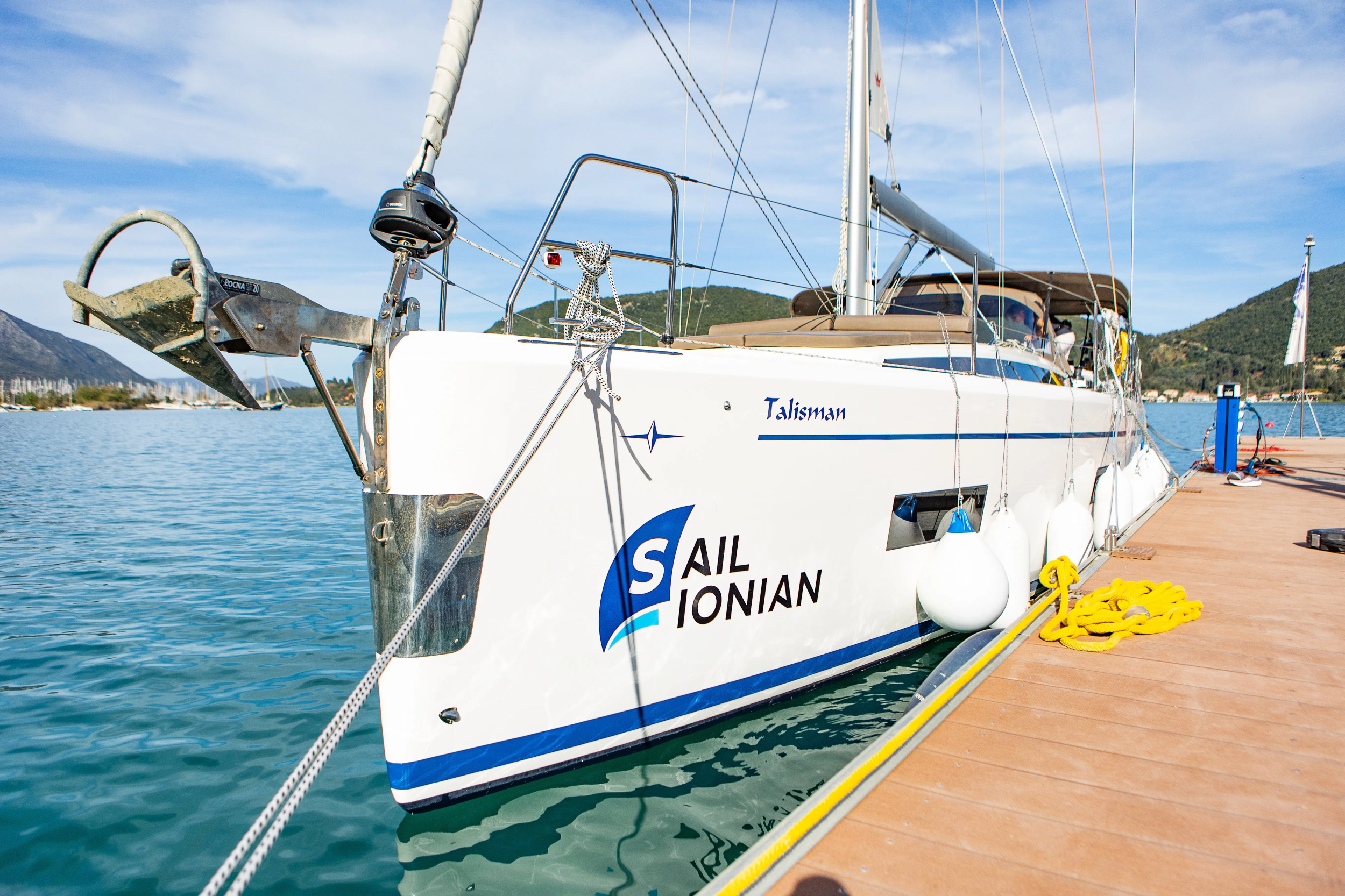 Photo #6 - Bavaria C42 (Talisman) en Lefkada - 22289