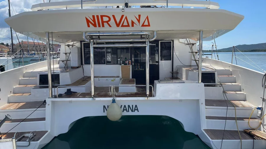 Dufour Catamaran 48 (Nirvana)  - 3