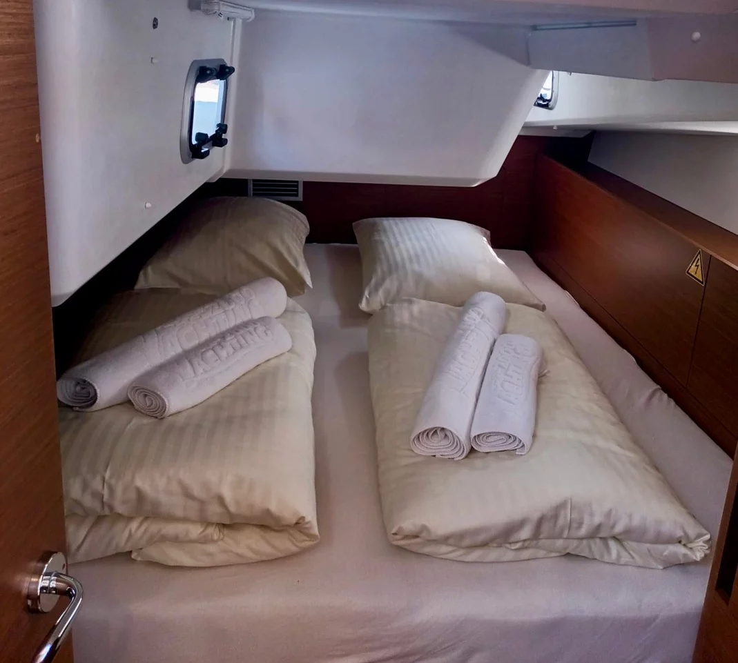 Sun Odyssey 490 (MA CHERIE)  - 5