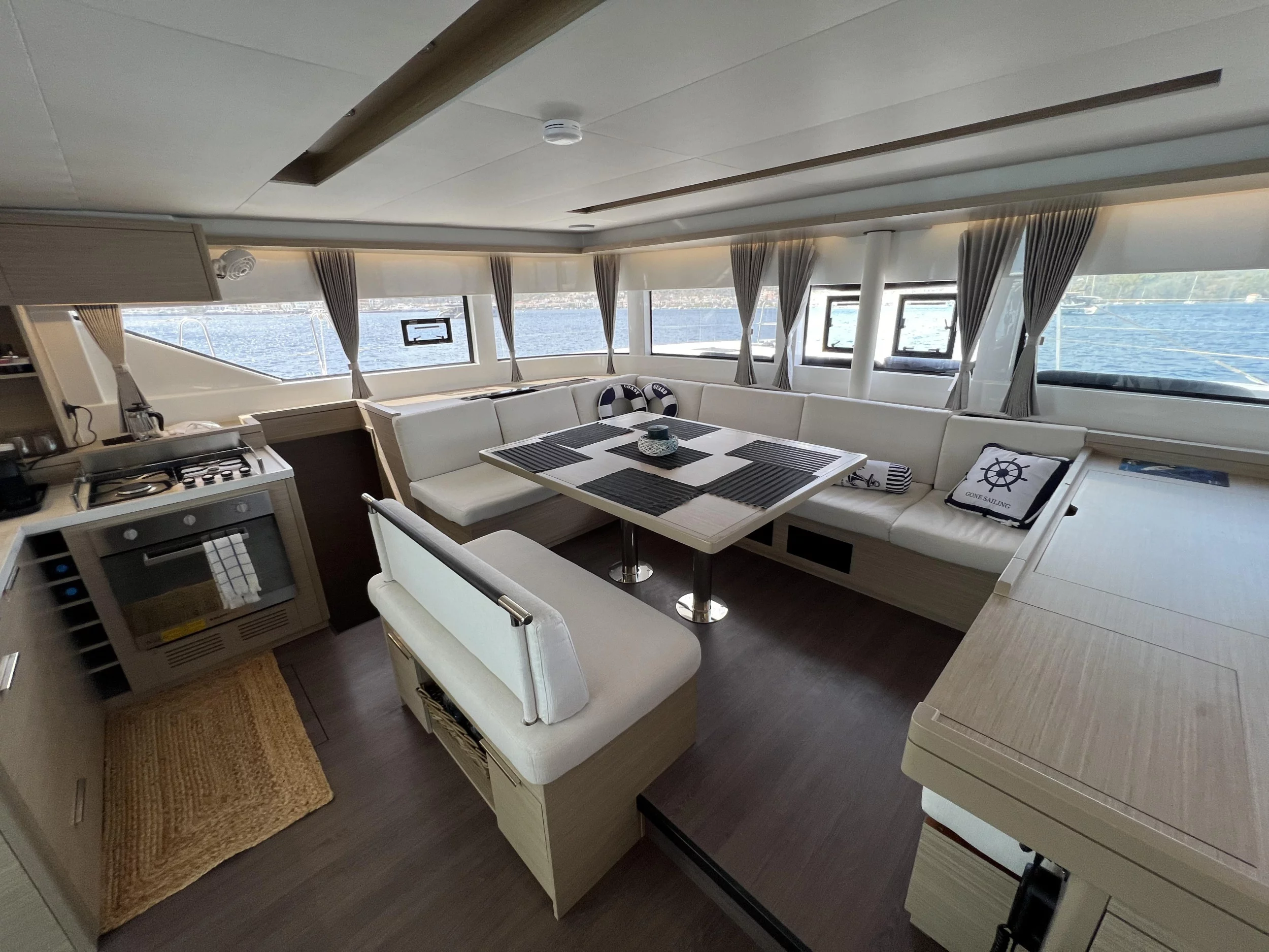 Lagoon 51 (Pearl)  - 1