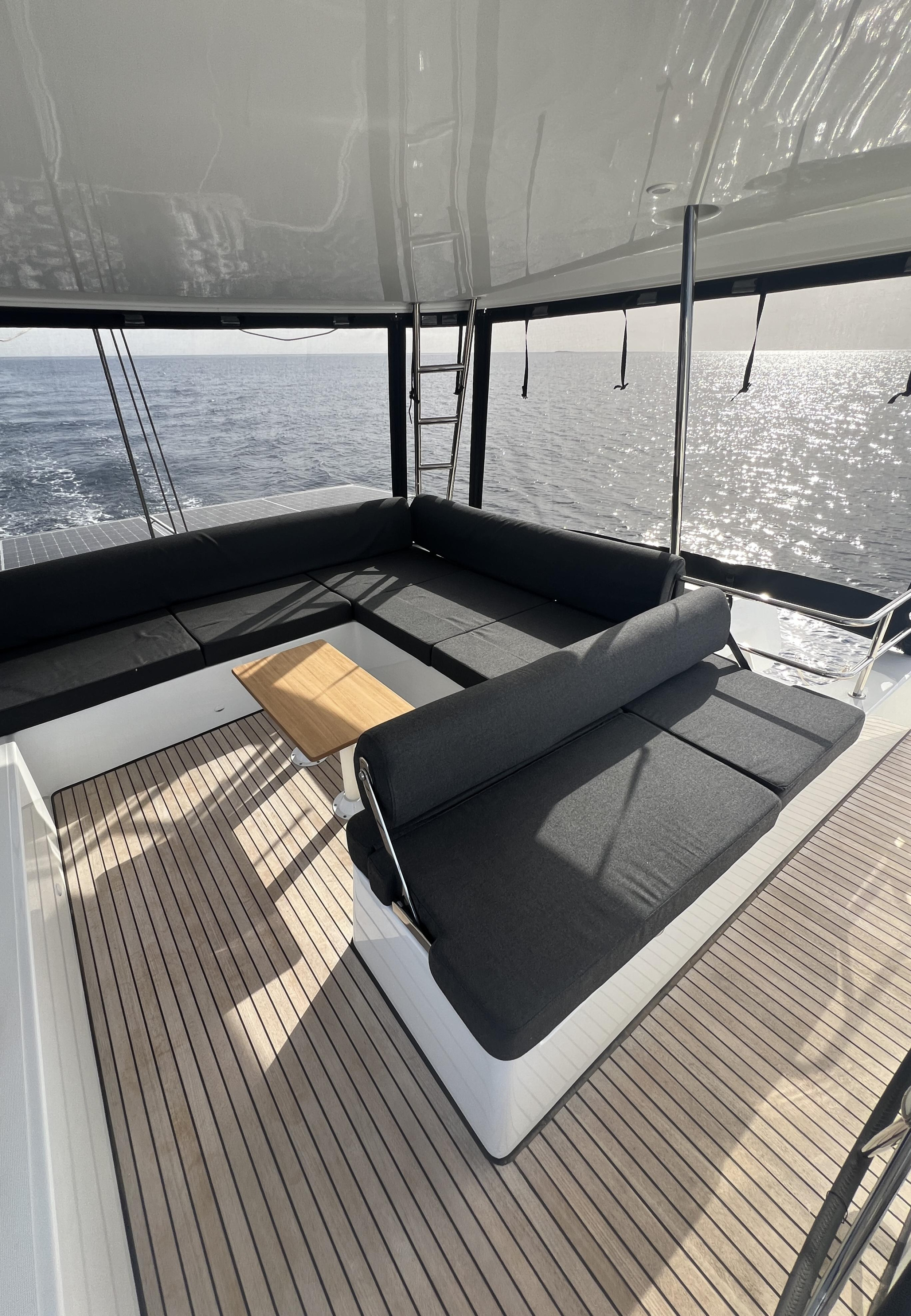 Photo #5 - Lagoon 51 (Pearl) en Athènes - 17395