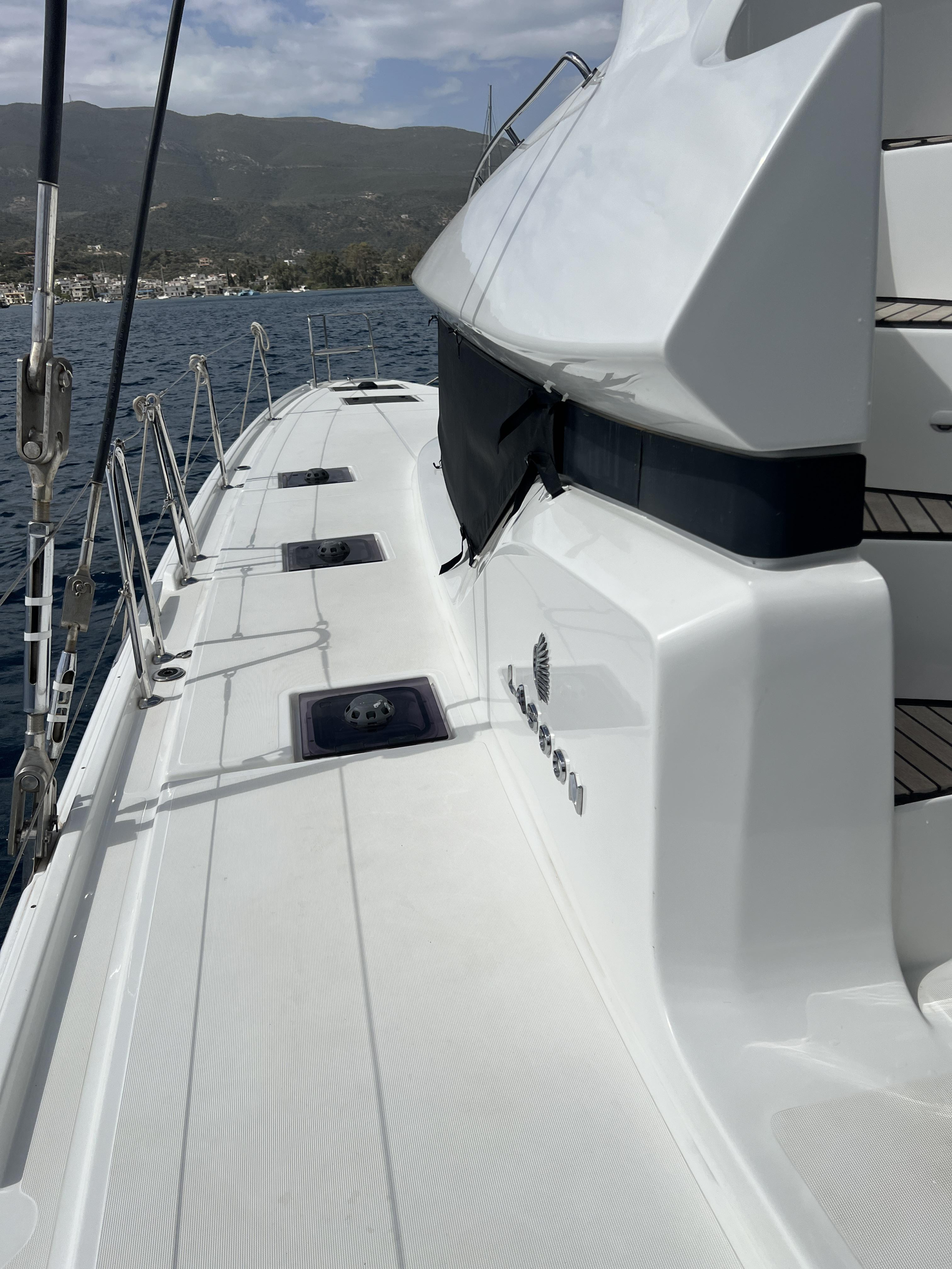 Photo #6 - Lagoon 51 (Pearl) en Athènes - 17395