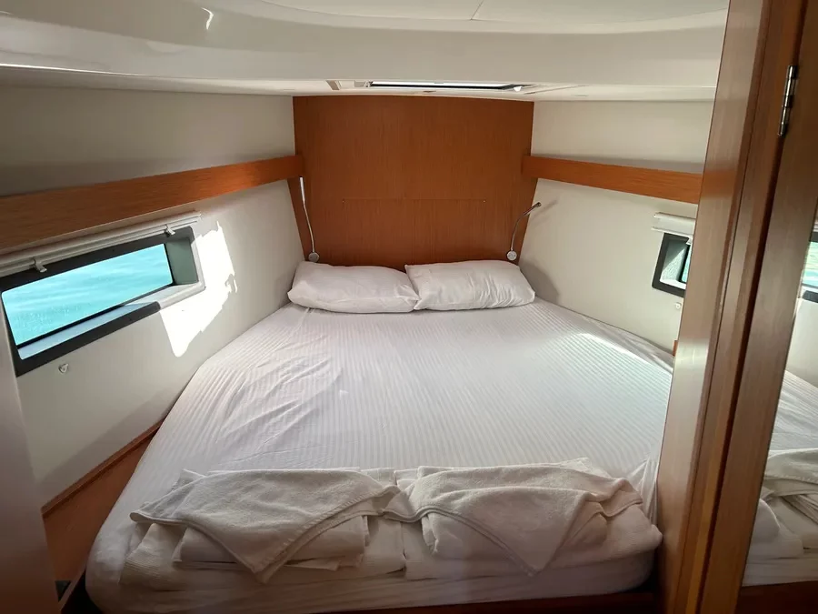 Bavaria C42 (Atlanta)  - 11
