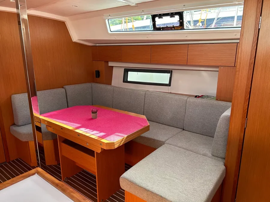 Bavaria C42 (Atlanta)  - 21