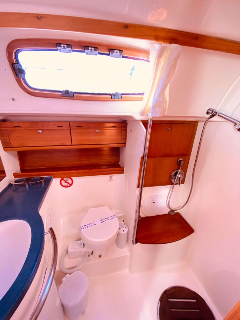 Photo #5 - Bavaria 46 Cruiser (Fox) en Miraggio - 61045