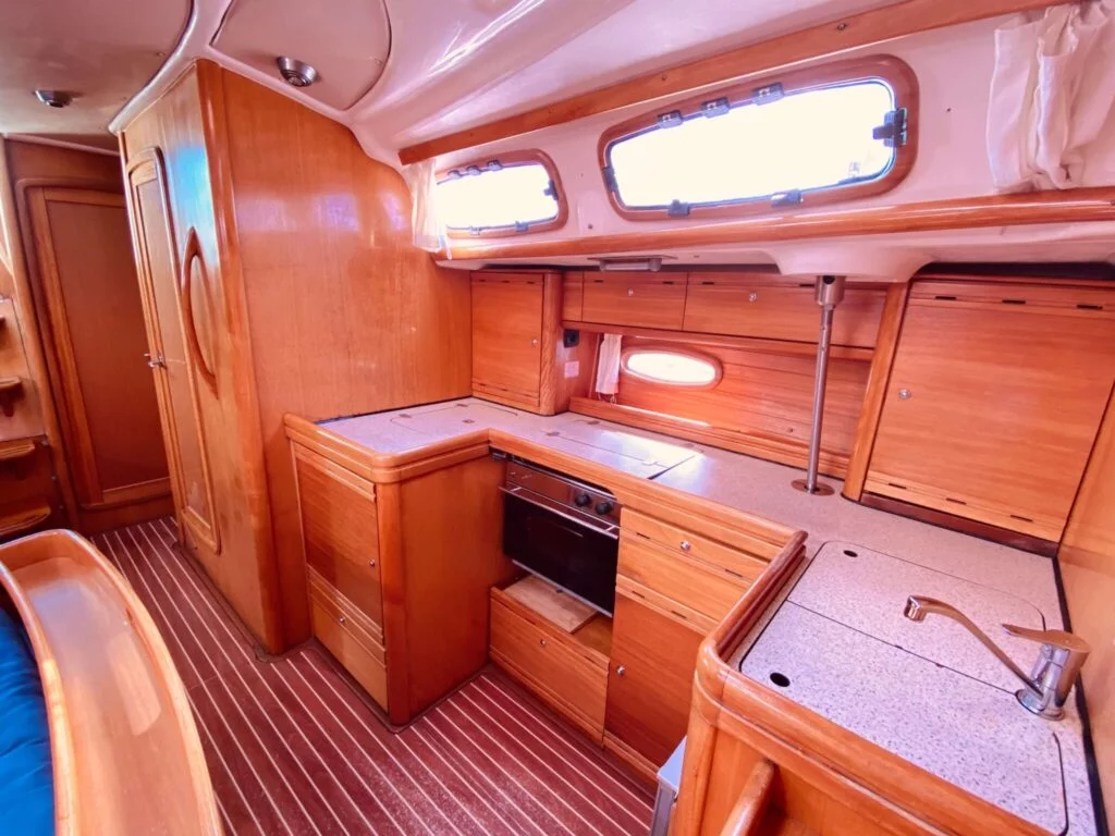 Bavaria 46 Cruiser (Fox)  - 10