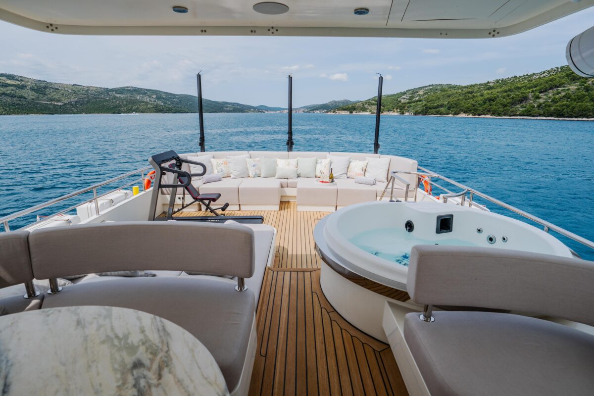 Photo #19 - Luxury Motor Yacht (Dream) en Sibenik - 22355