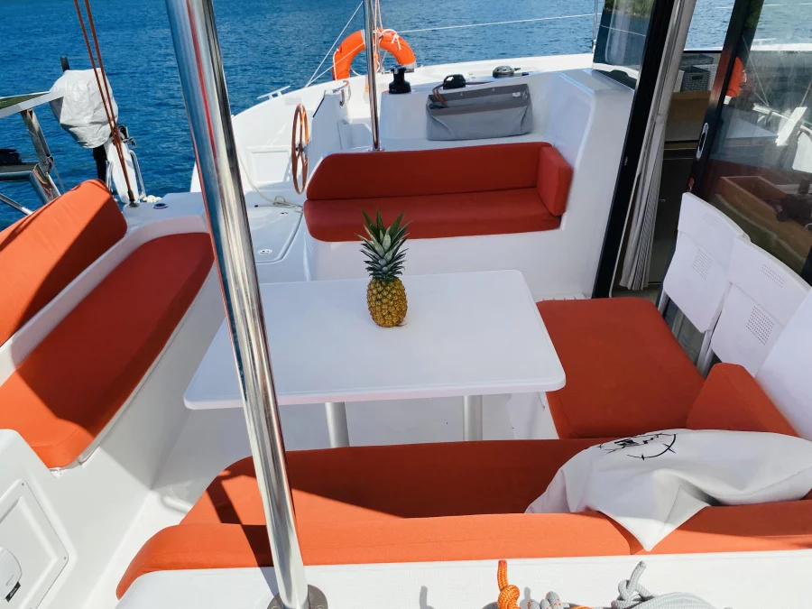 Excess 11 (MOANA Denia CREWED)  - 49