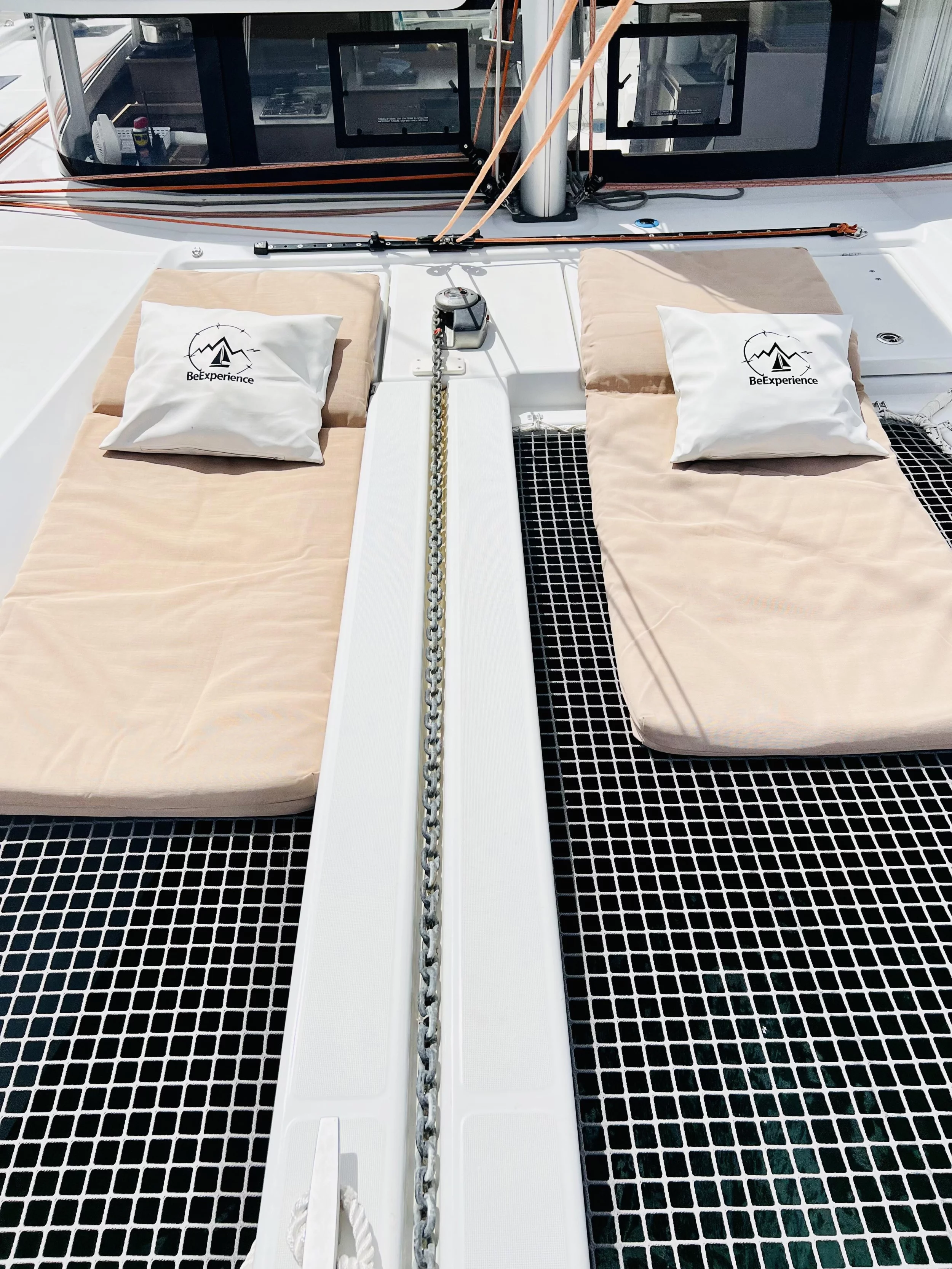 Excess 11 (OLOKUM Mallorca BAREBOAT)  - 32