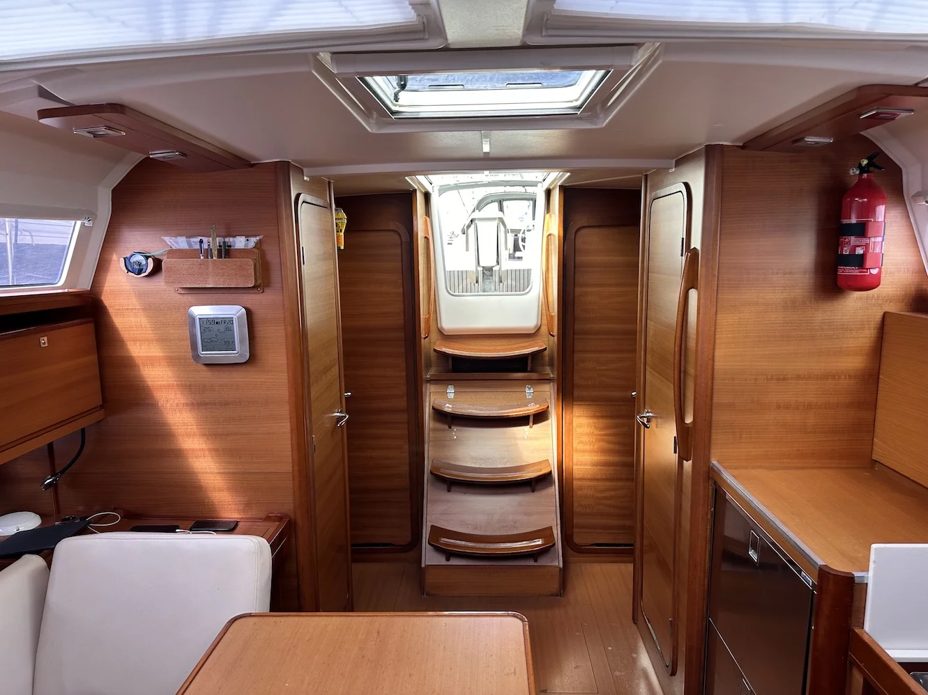 Dufour 382 GL (Sunny Blue)  - 5