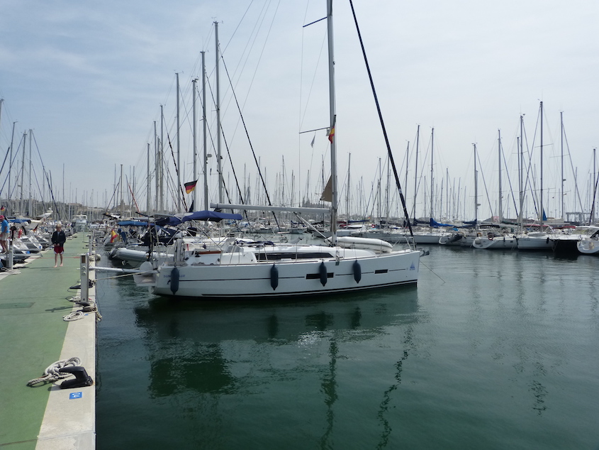 Photo #4 - Dufour 382 GL (Sunny Blue) in Palma - 61577