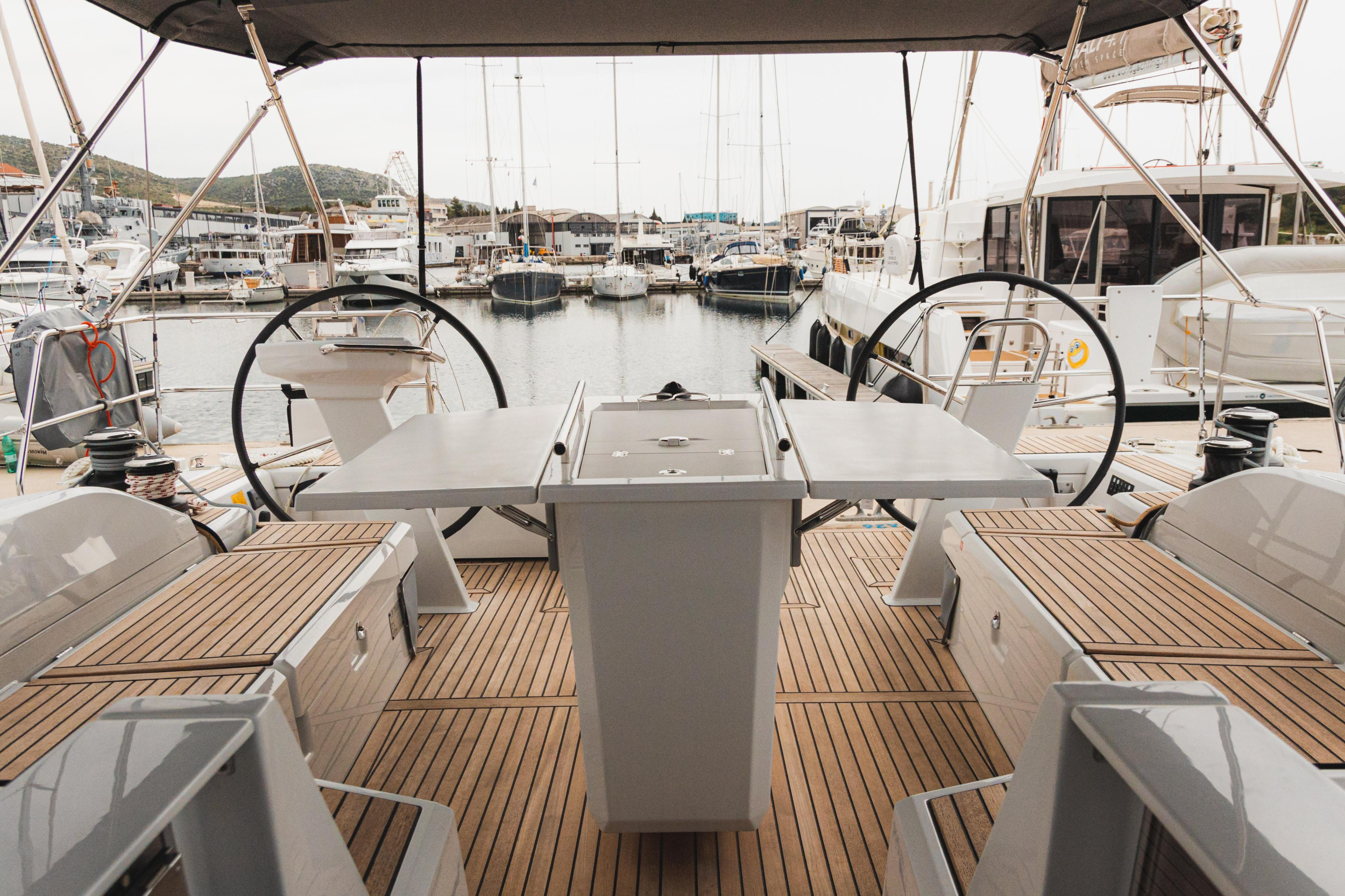 Photo #9 - Benetau Oceanis 51.1 (Panthata) in Sibenik - 20845