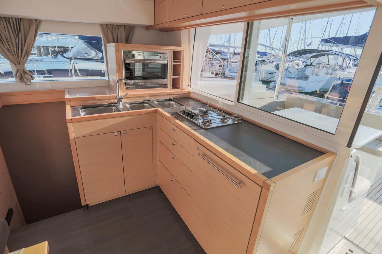Photo #8 - Lagoon 400 S2 (Mare Quiero) en Turgutreis - 22419