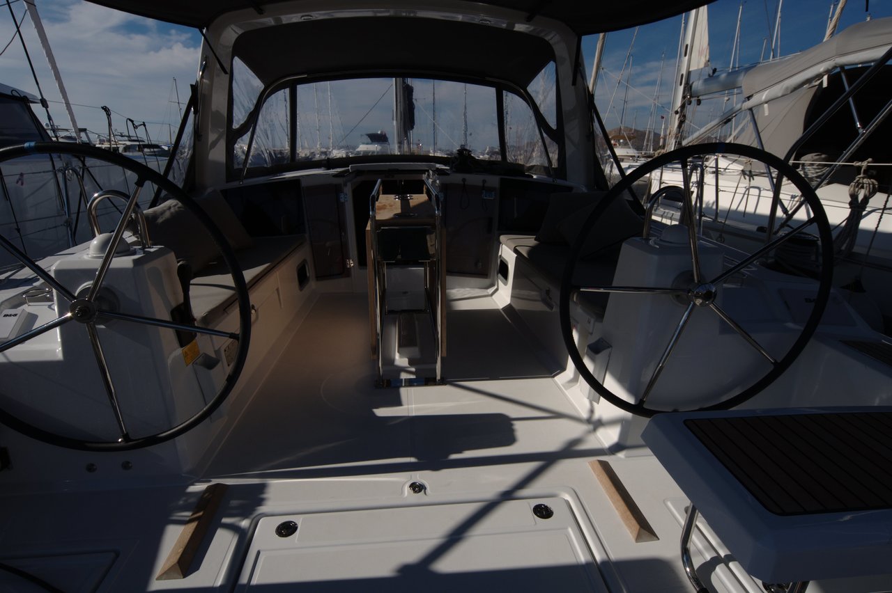 Photo #6 - Oceanis 41.1 (Dragut S) in Turgutreis - 22427