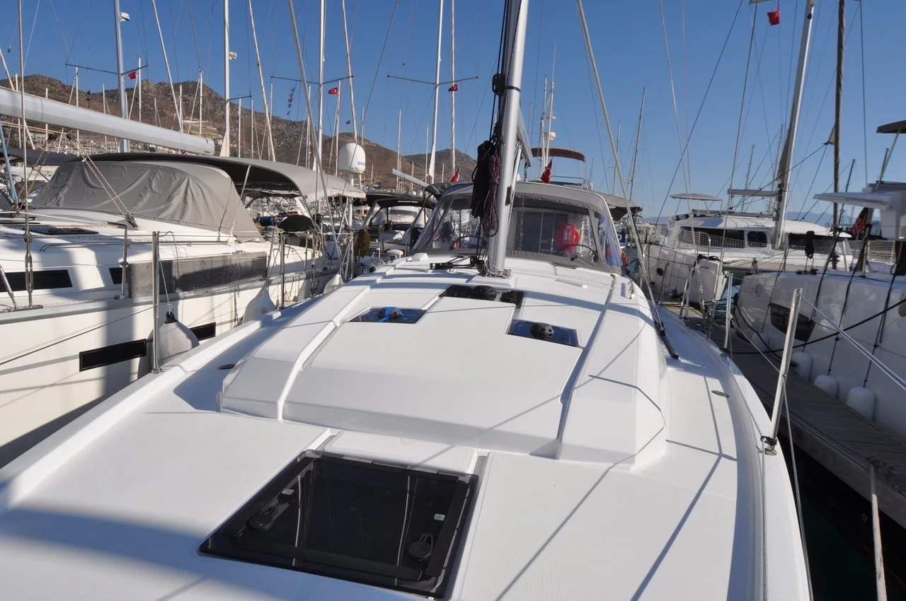Oceanis 41.1 (Dragut S)  - 14