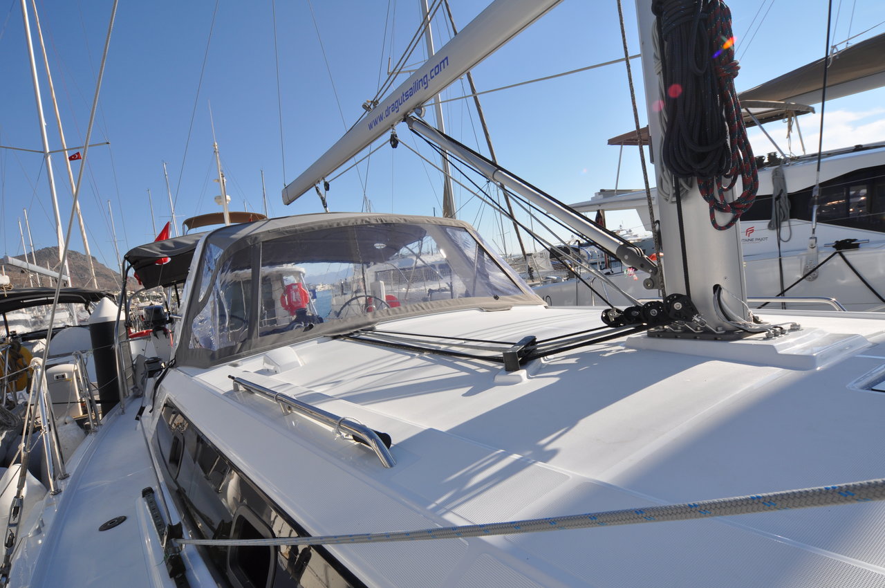 Photo #5 - Oceanis 41.1 (Dragut S) in Turgutreis - 22427
