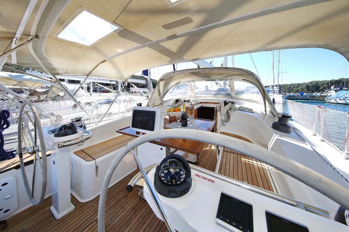 Photo #11 - Bavaria Cruiser 45 (Kalimera) in Palma - 61325