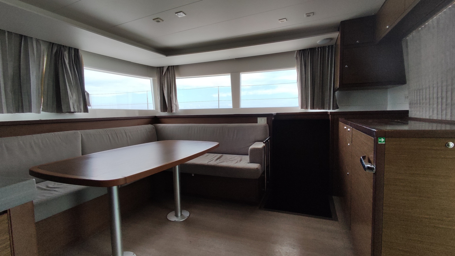 Photo #24 - Lagoon 450 Flybridge (Alex Jr.) in Volos - 24067
